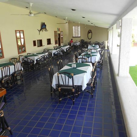 Suites Las Palmas Hotel Y Villas Manzanillo Bagian luar foto