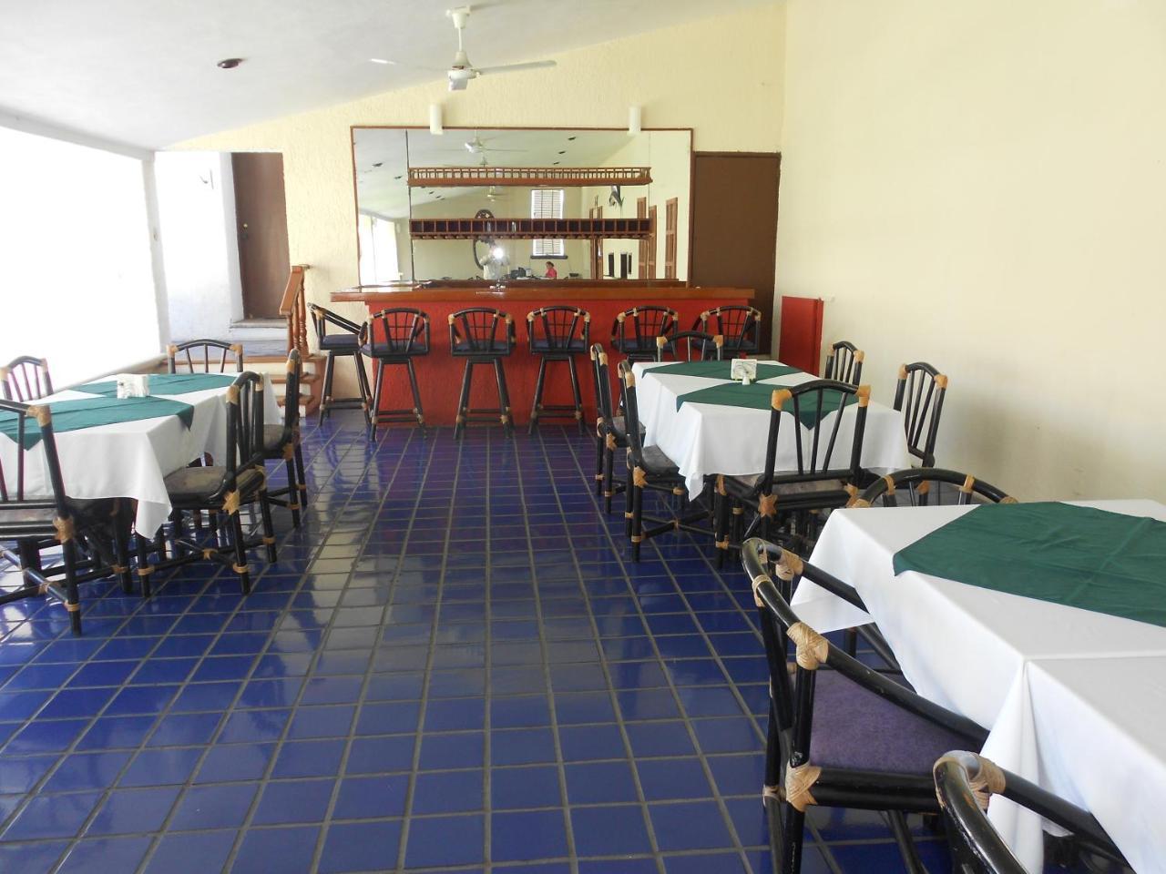 Suites Las Palmas Hotel Y Villas Manzanillo Bagian luar foto